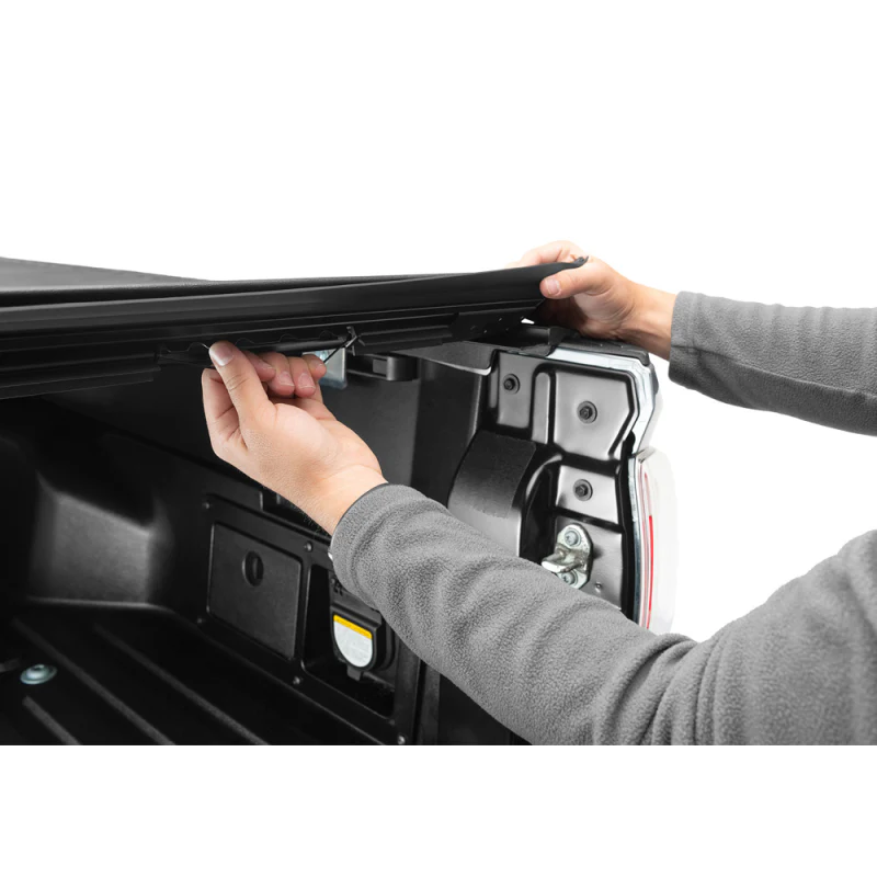 Truxedo Sentry Tonneau Cover - Black - 2024 Toyota Tacoma 5' Bed Model 1556101 - Image 9