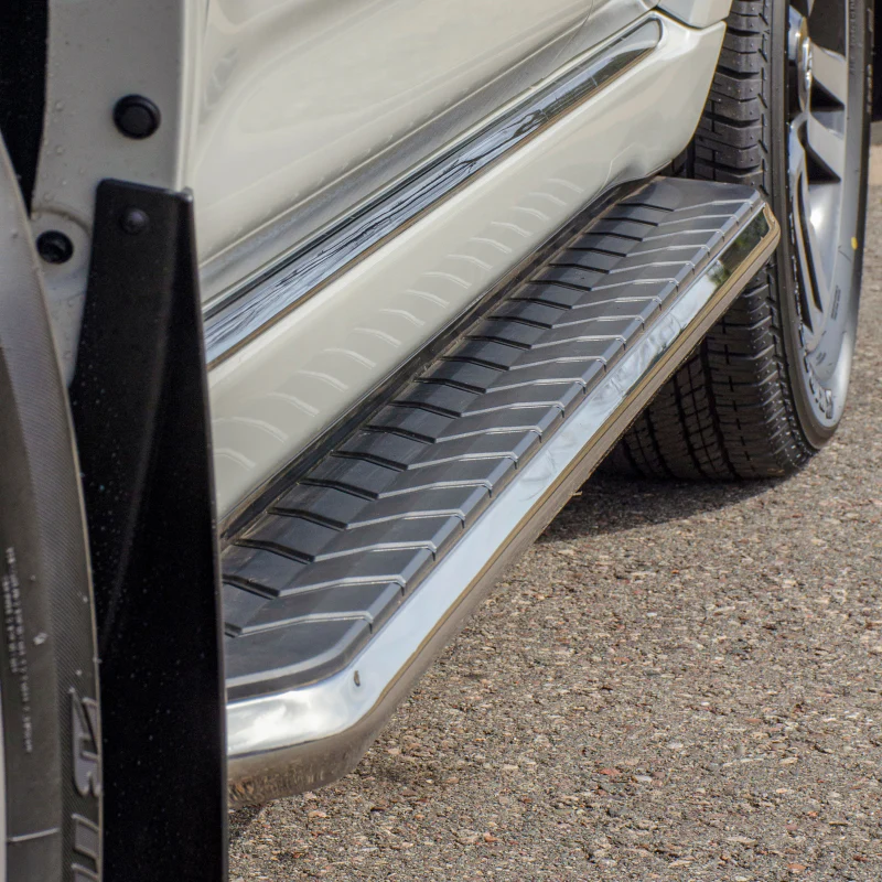 ARIES AeroTread 5" x 73" Polished Stainless Running Boards Model 2051031 - Image 4