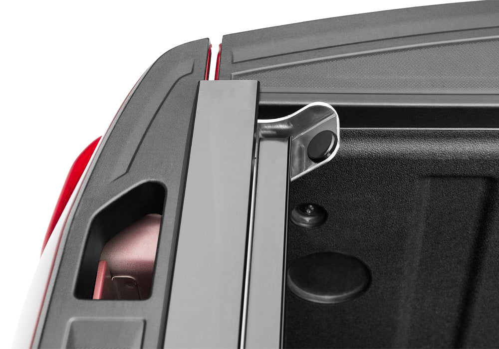 BAK Revolver X2 Hard Rolling Truck Bed Cover - 20-24 Chevy Silverado/GMC Sierra 2500 HD/3500 HD 6' 10" Bed Model 39133 - Image 13