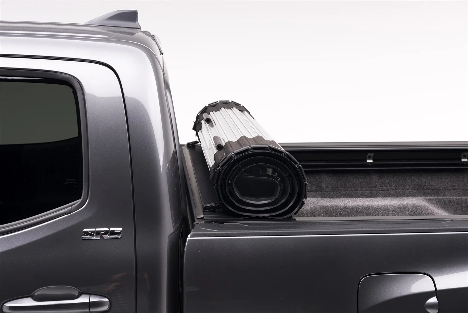 BAK Revolver X2 Hard Rolling Truck Bed Cover - 2005-2015 Toyota Tacoma 6' 2" Bed with Deck Rail System Model 39407 - Image 3