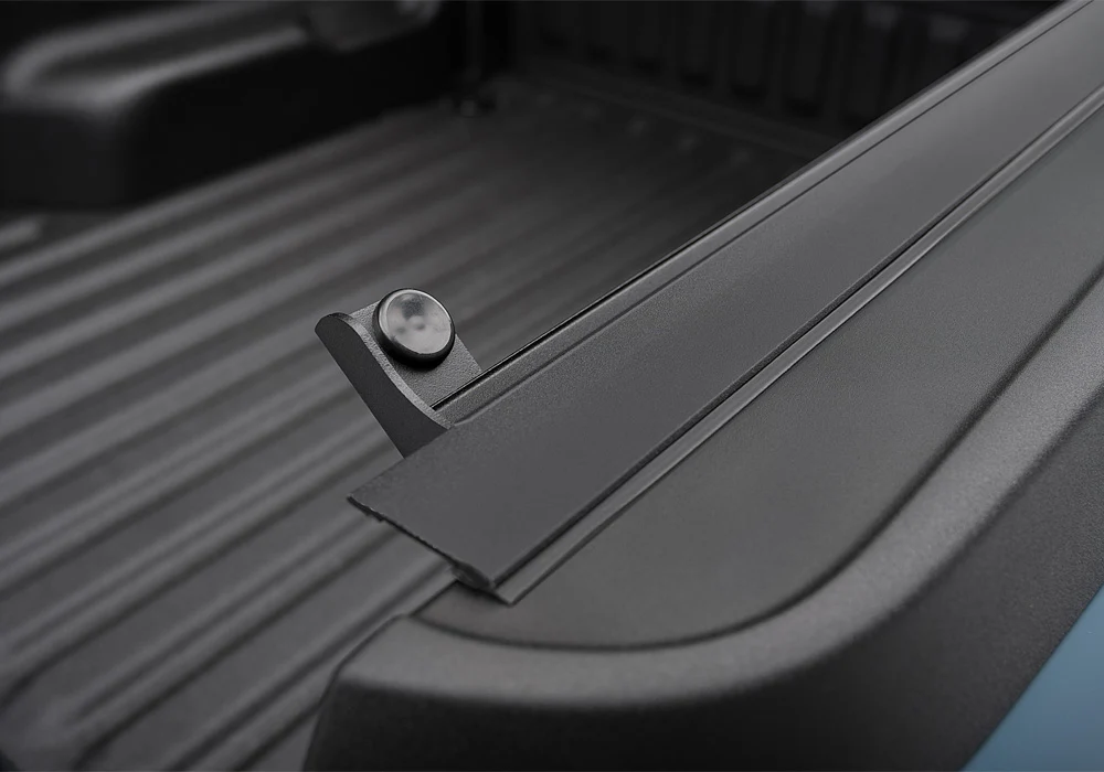 BAK Revolver X4s Hard Rolling Truck Bed Cover - 22-24 Ford Maverick Model 80324 - Image 13