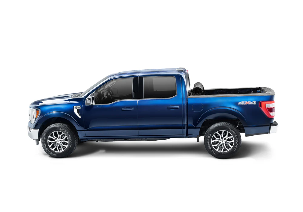 BAK Revolver X4s Hard Rolling Truck Bed Cover - 21-24 Ford F-150 8' 2" Bed Model 80338 - Image 6