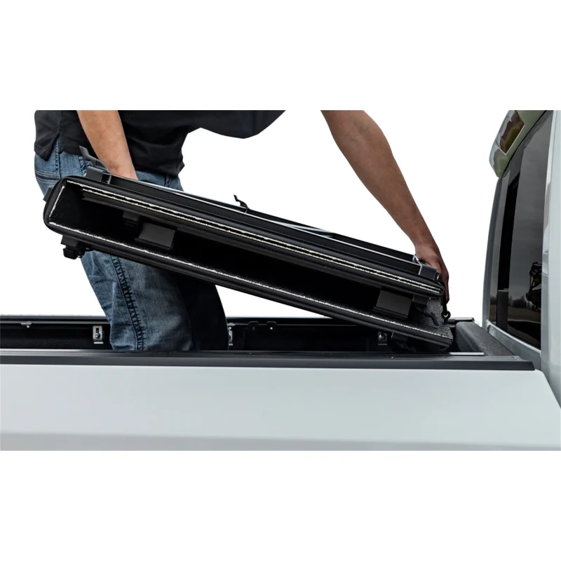 Access LOMAX™ Professional Series Tonneau Cover Diamond Plate Finish Split Rail Model B0030069 - Image 5