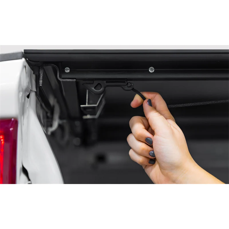 Access LOMAX™ Hard Tri-Fold Cover Single Rail Carbon Fiber Model B5010089 - Image 6