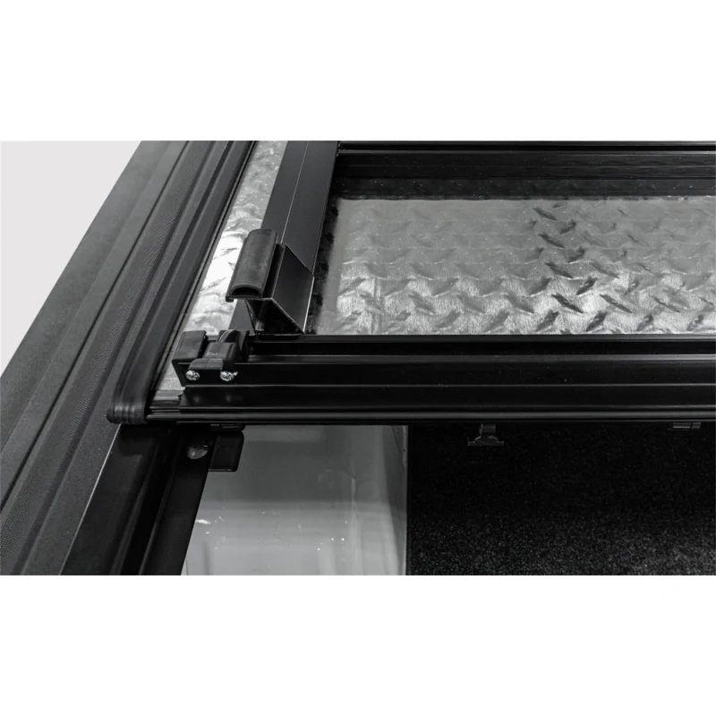 Access LOMAX™ Hard Tri-Fold Cover Carbon Fiber Finish Split Rail Model B5020039 - Image 3