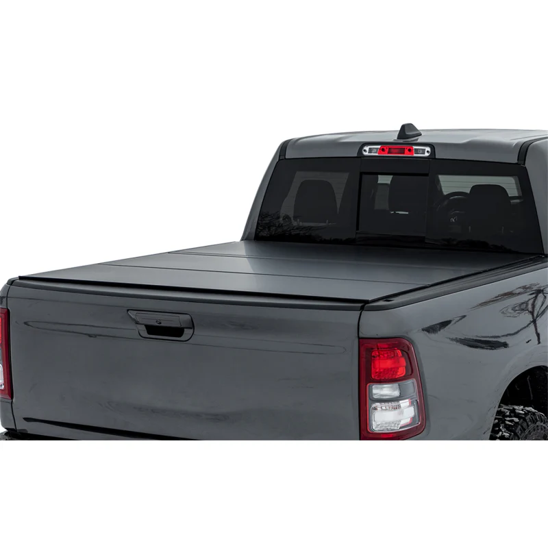 Access LOMAX™ Hard Tri-Fold Cover Carbon Fiber Finish Single Rail w/o Multifuntion Tailgate Model B5040039