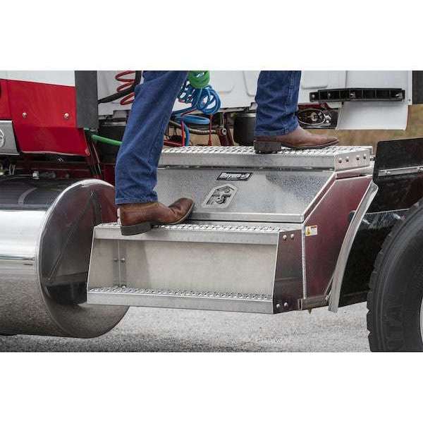 Buyers Products WideOpen™ Class 8 Step Box for Semi Trucks - 36 Inch Width Model 1705284 - Image 4
