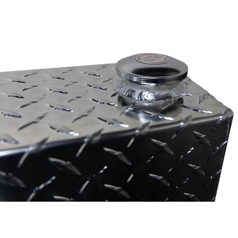 CamLocker 7 Gallon Bright Aluminum Water Tank Model WT6X6X48 - Image 6