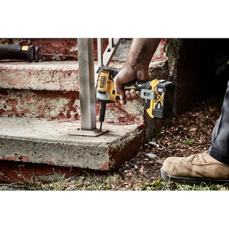 DeWalt 20V MAX* 1/2 In. Cordless Impact Wrench With Hog Ring Anvil (Tool Only) DCF911B - Image 5