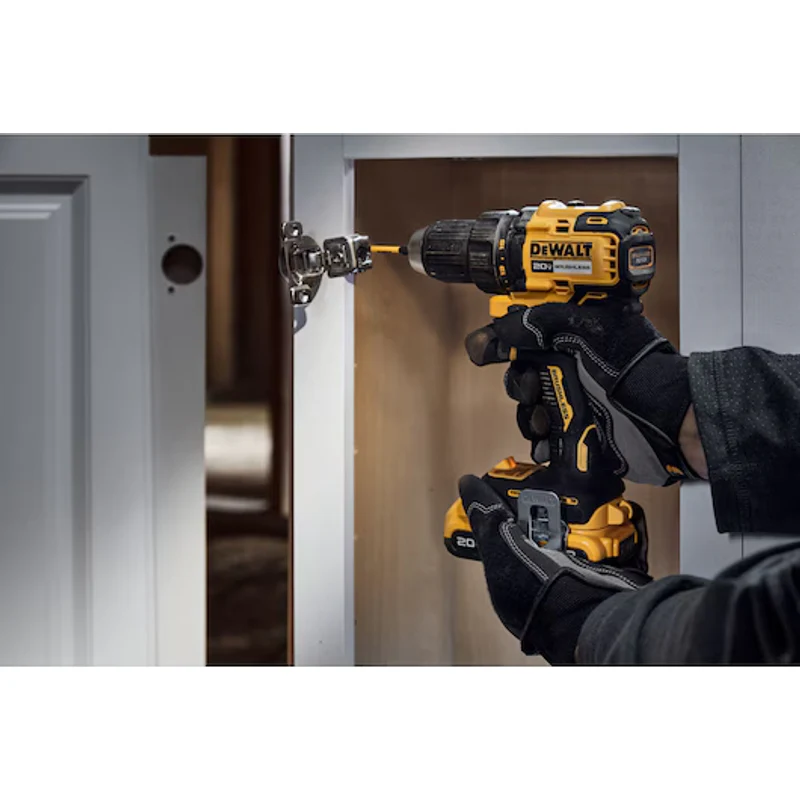 DeWalt 20V MAX* Brushless Cordless 1/2 In. Drill/Driver Kit DCD793D1 - Image 7