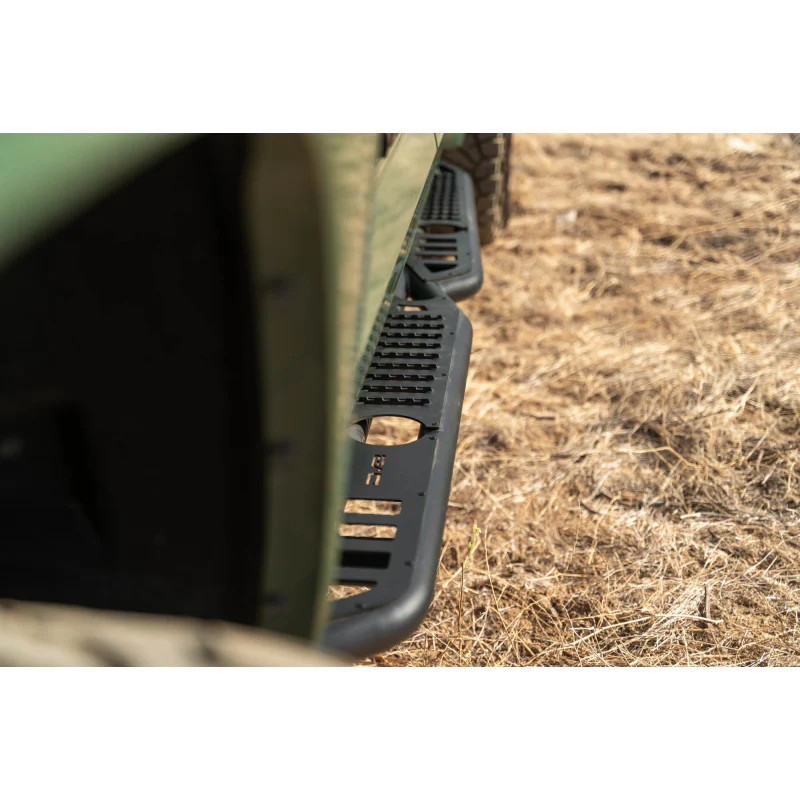 DV8 Offroad OE Plus Running Boards Model SRTT2-01 - Image 7