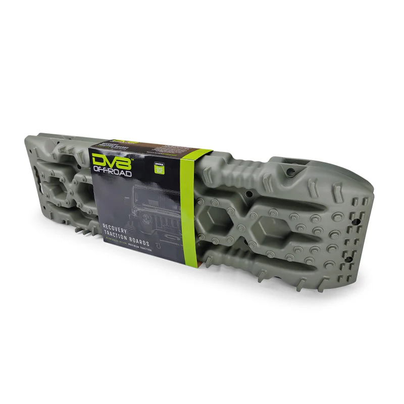 DV8 Offroad Traction Boards With Carry Bag - Green Model RTB1-01GN
