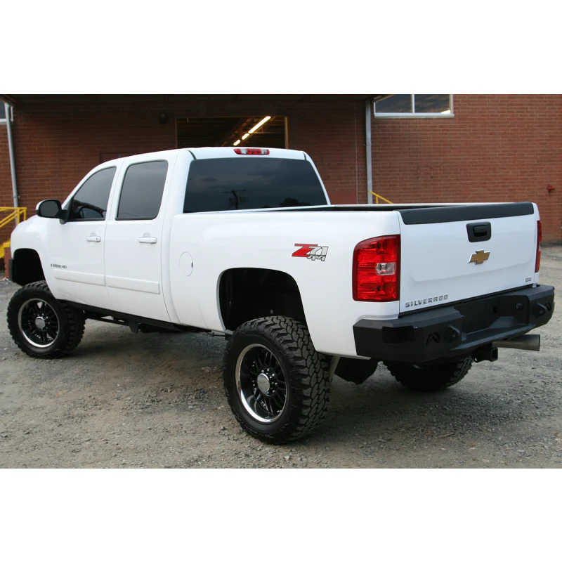 Fab Fours Heavy Duty Sensor Rear Bumper Model CH11-W2151-1 - Image 2
