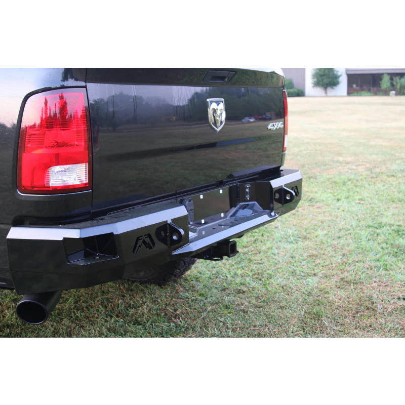 Fab Fours Heavy Duty Rear Bumper Model DR09-W2950-1 - Image 2