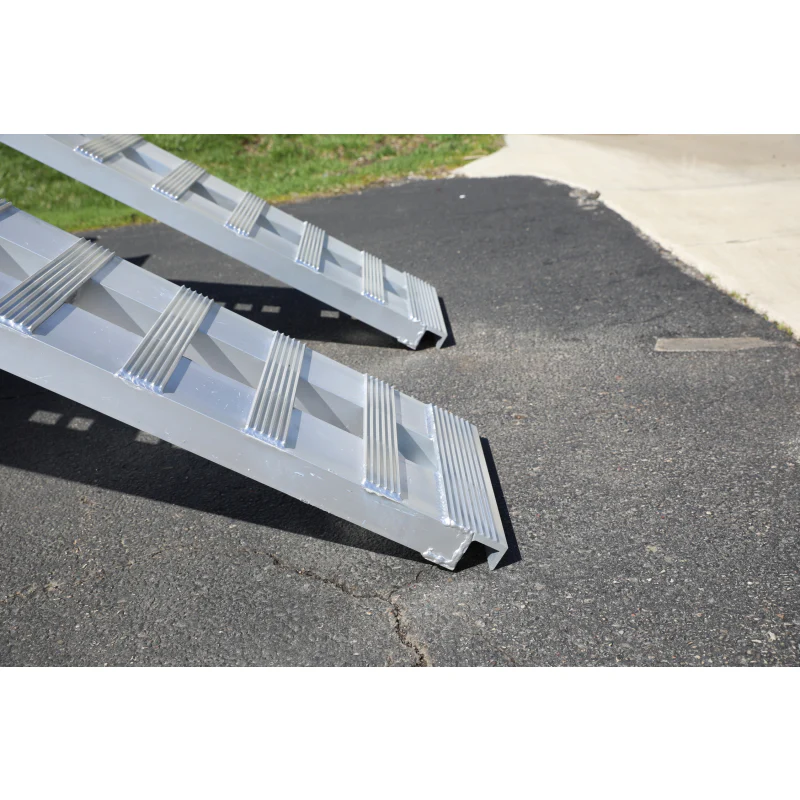 Gen-Y Single Heavy Duty 6 foot Aluminum Loading Ramp 14" x 72" 3K Capacity Model GH-16072-1 - Image 3