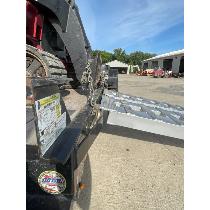 Gen-Y Single Heavy Duty 6 foot Aluminum Loading Ramp 14" x 72" 3K Capacity Model GH-16072-1 - Image 7