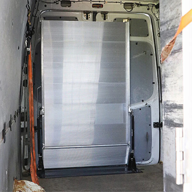 Link Manufacturing LB20 Spring-Assisted Loading Ramp Rear or Side Door Mount 2000 Pound Capacity Model LB20-51-126 - Image 4