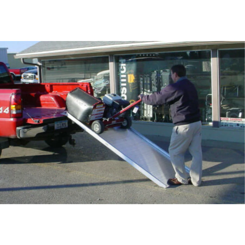 Link Manufacturing LWS40 Series Lightweight Portable Aluminum Portable Ramp Bifold Design 350 - 500 Pound Capacity Model LWS40-36-99-F - Image 4