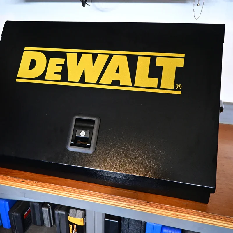 Montezuma 30 x 15 In. Steel Triangle® Toolbox Black Top Mount Toolbox DXTB30BB - Image 11