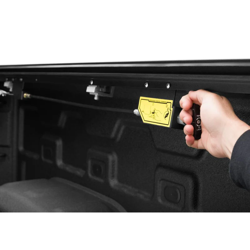 Roll N Lock E-Series Truck Bed Cover for 07-21 Toyota Tundra Regular/Double Cab 6.5 Ft. Bed without Trail Special Edition Storage Boxes Model RC571E - Image 12