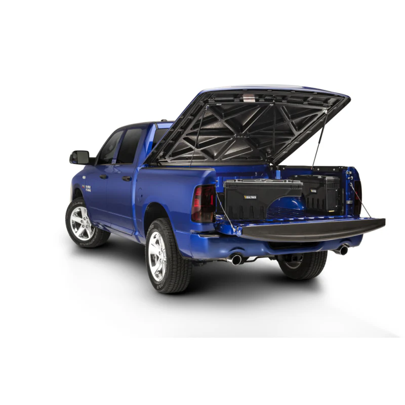 UnderCover Swing Case 99-06 (07 Classic) Silv/Sierra 1500/2500HD/3500HD Fleetside Driver Model SC101D - Image 2