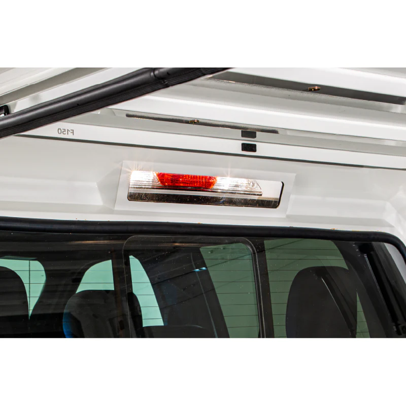 SmartCap OEM White Truck Bed Cap EVOc Commercial Series w/ Horizontal Locks Model EC1301-WH - Image 9