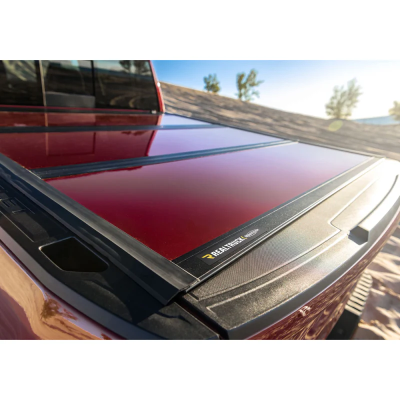 UnderCover Fusion Hard Folding 2014-2018 Chevy Silverado/GMC Sierra 5' 9" Bed - Paint Code 41 Black Model AR12018L-41 - Image 25