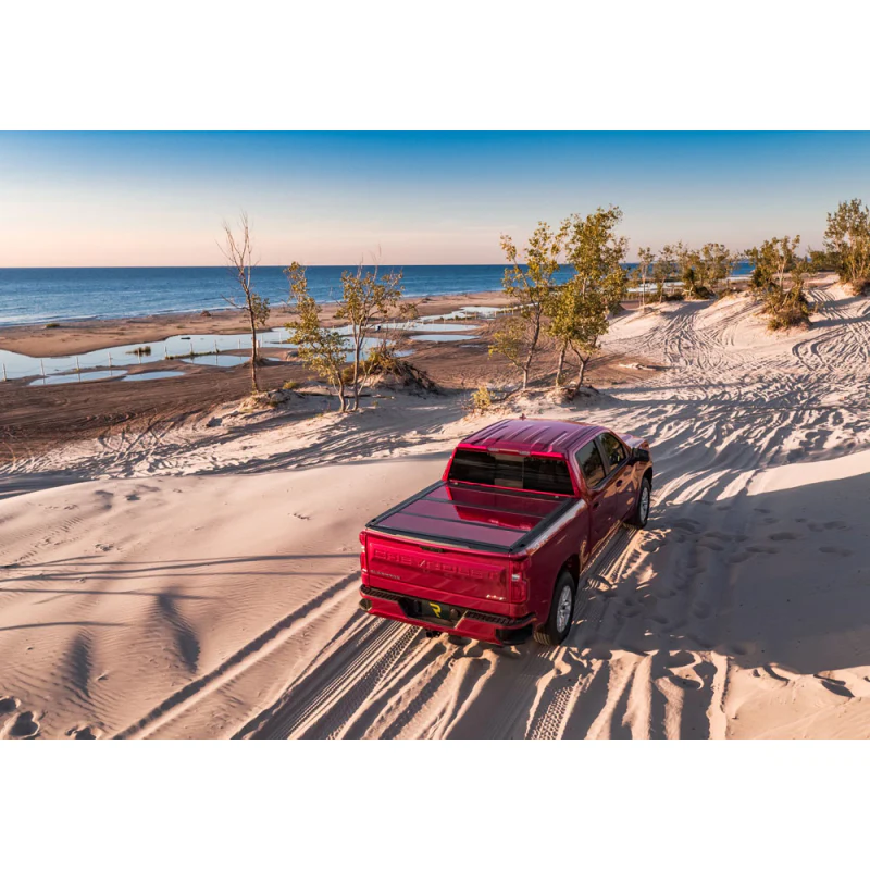 UnderCover Fusion Hard Folding 2019 (New Body Style)-2025 Chevy Silverado/GMC Sierra 1500 5' 10" Bed with or without MultiPro Tailgate - Paint Code G1W Abalone White Model AR12022L-G1W - Image 26