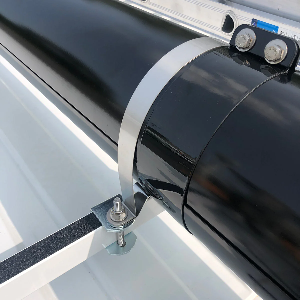 Vantech Black 6"x 128" Conduit Carrier for 1”-3” (H) Cross Bar Model CC-102B - Image 7