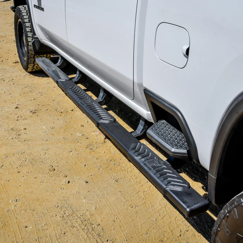 Westin R5 M-Series Wheel-To-Wheel Step Nerf Bars XD Black Steel Model 28-5234765 - Image 4